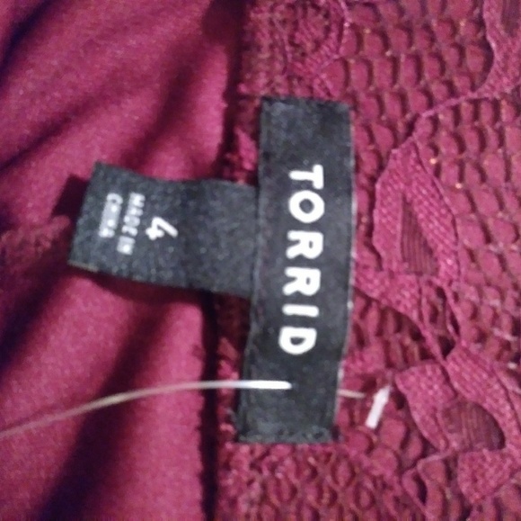 Torrid size 4 new with tags skirt - Picture 2 of 7